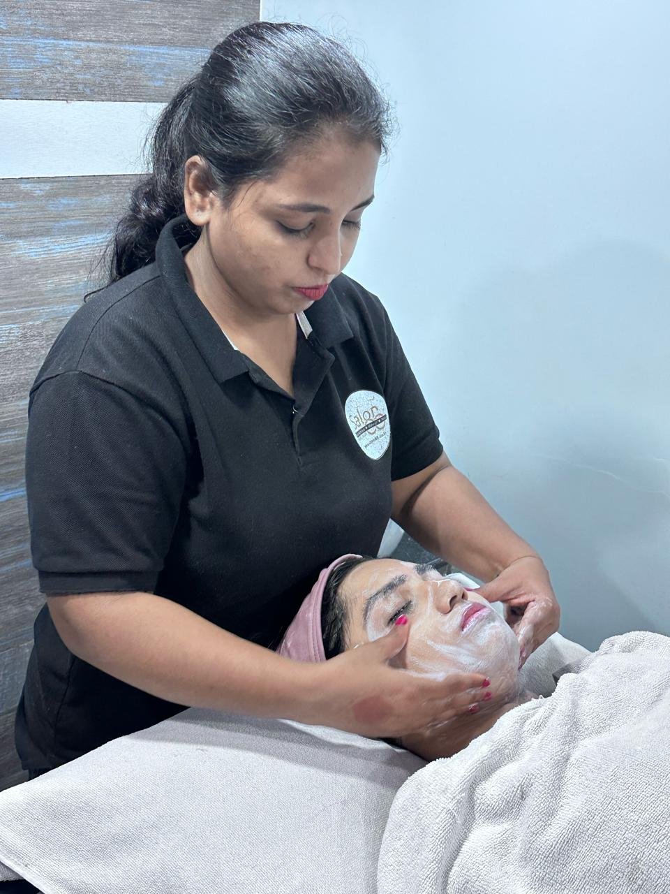 Cosmetologist Course